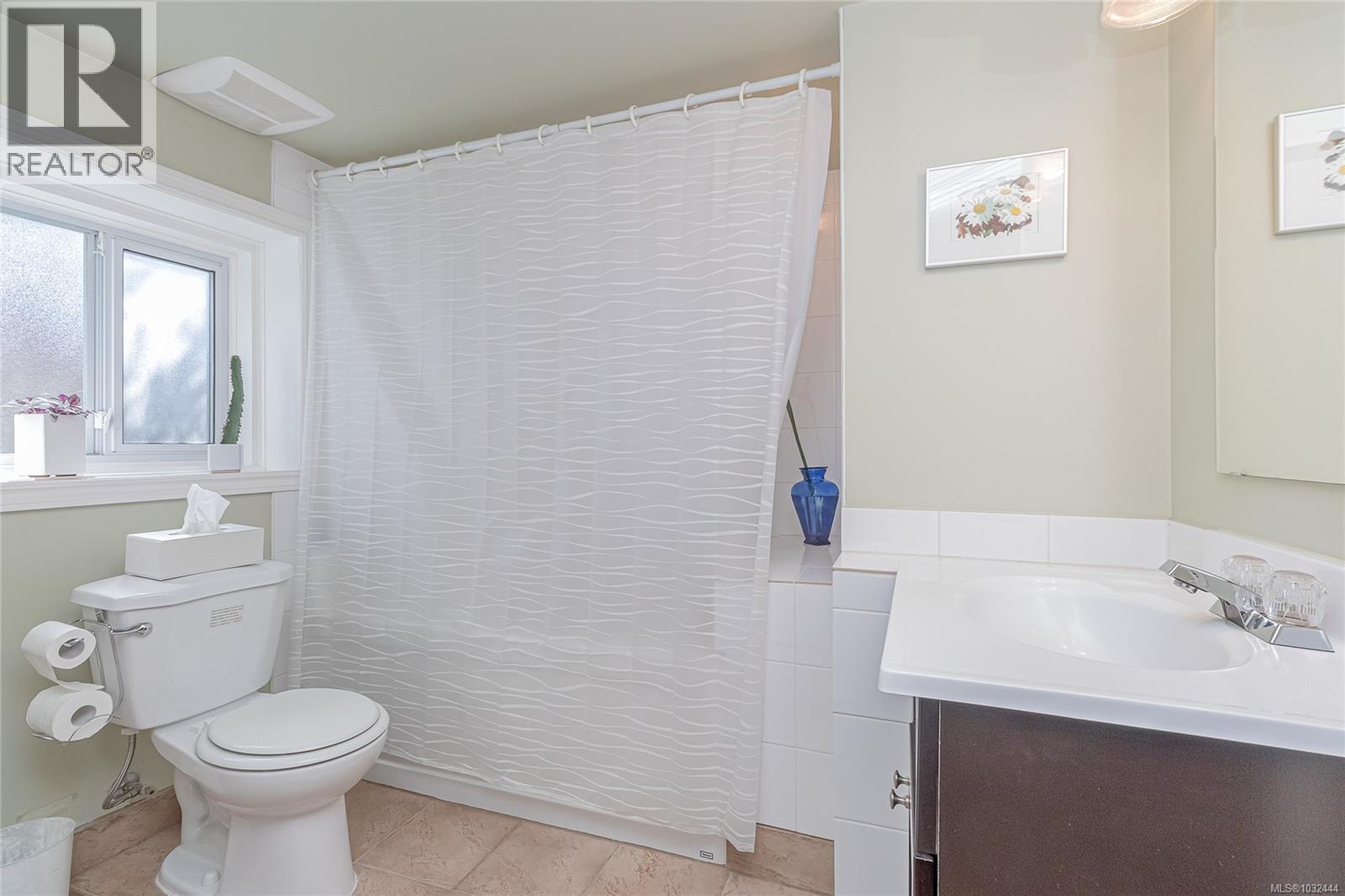 2551 Florence St, Oak Bay, British Columbia  V8R 5E7 - Photo 14 - 1032444