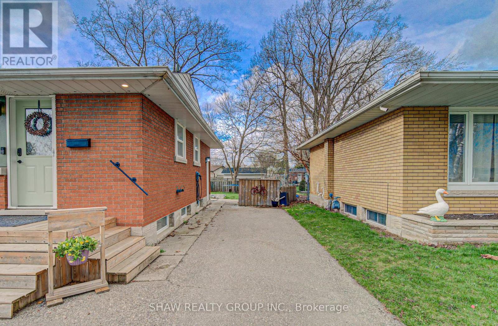 32 Ravine Drive, Cambridge, Ontario  N1R 2W7 - Photo 4 - X13021054