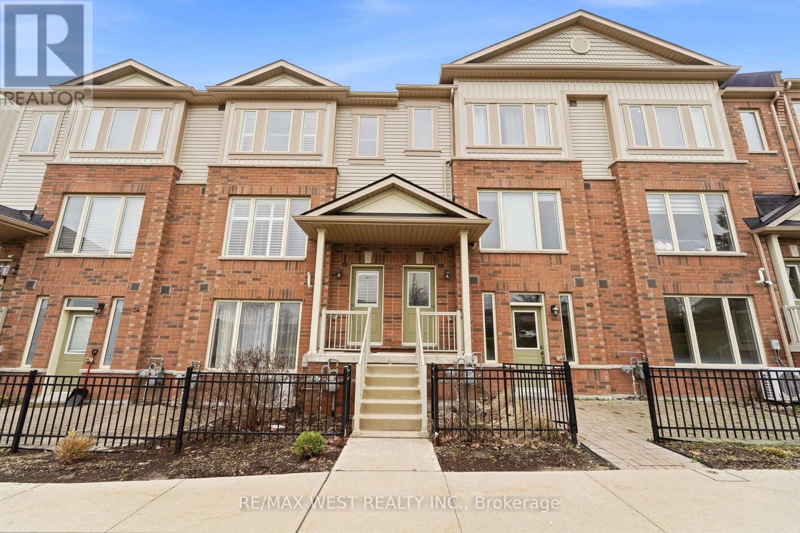 156 - 156 Watson Parkway N, Guelph, Ontario  N1E 0P6 - Photo 2 - X13021074