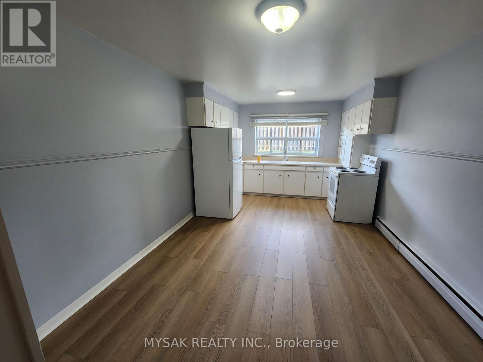 4391 Jackson Street, Lincoln, Ontario  L3J 0M8 - Photo 3 - X13021150