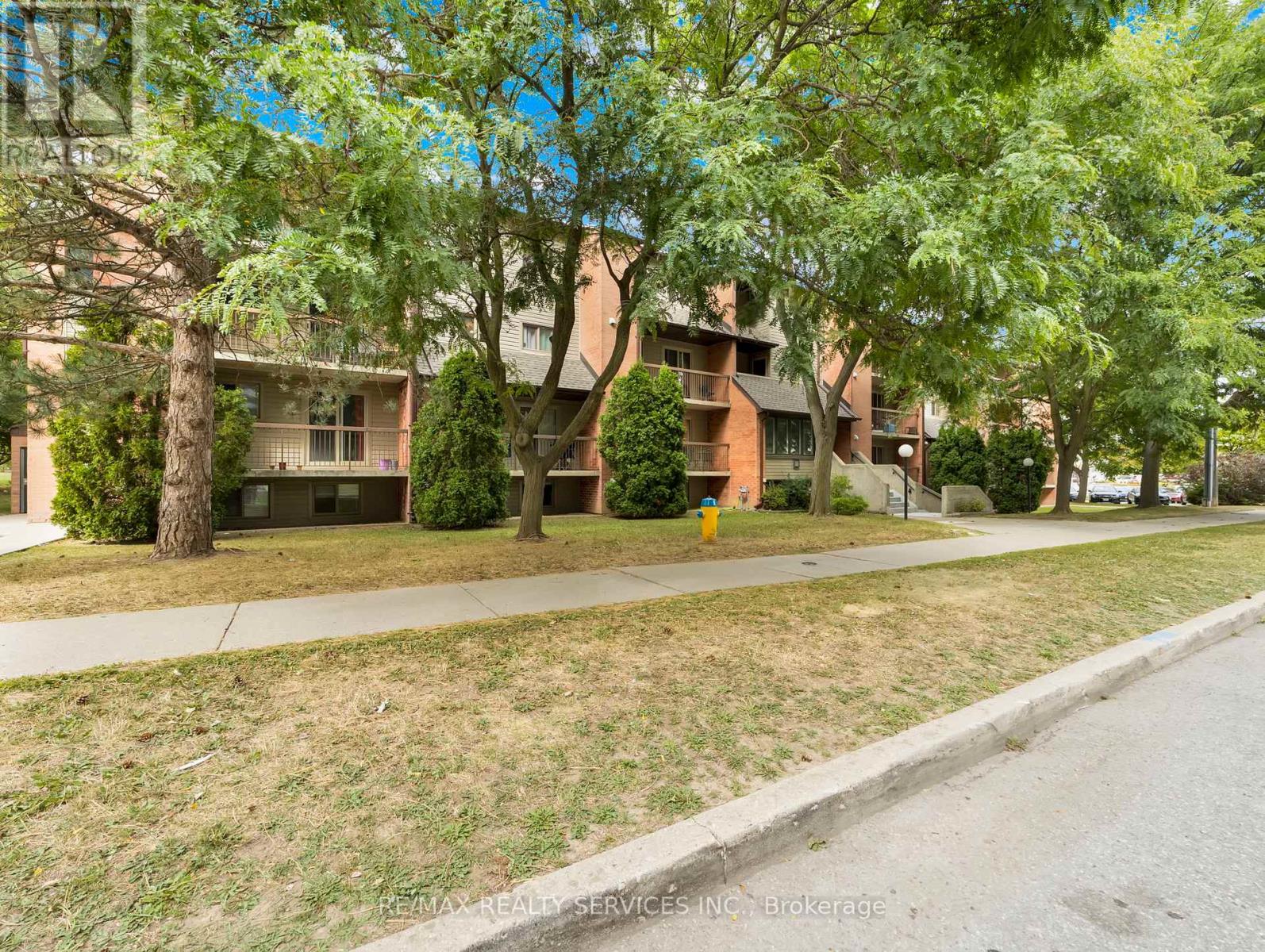 103 - 30 Hickory Street E, Waterloo, Ontario  N2J 4L4 - Photo 4 - X13021156