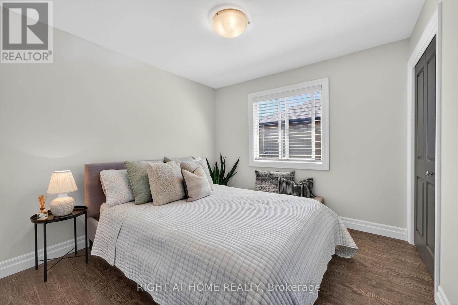 27 Woodburn Drive, Quinte West, Ontario  K8V 0E1 - Photo 16 - X13021182