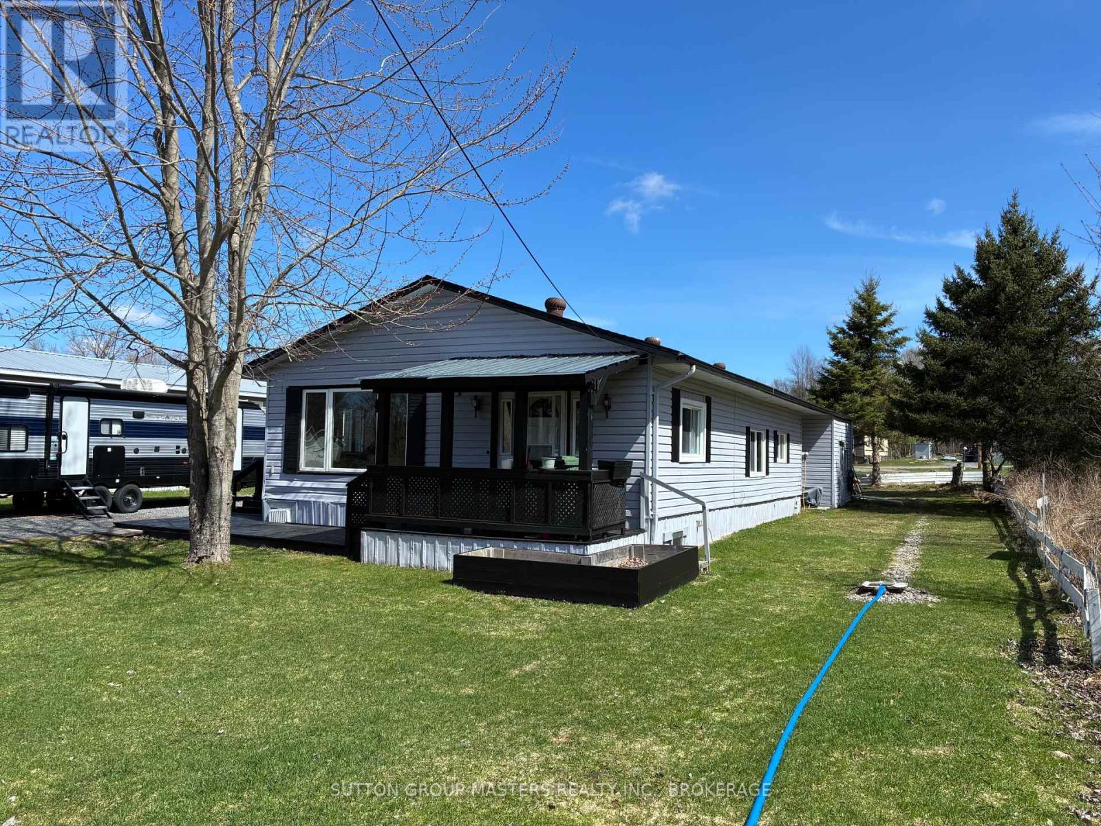 9 Patterson Boulevard, Rideau Lakes, Ontario  K0G 1E0 - Photo 1 - X12927384