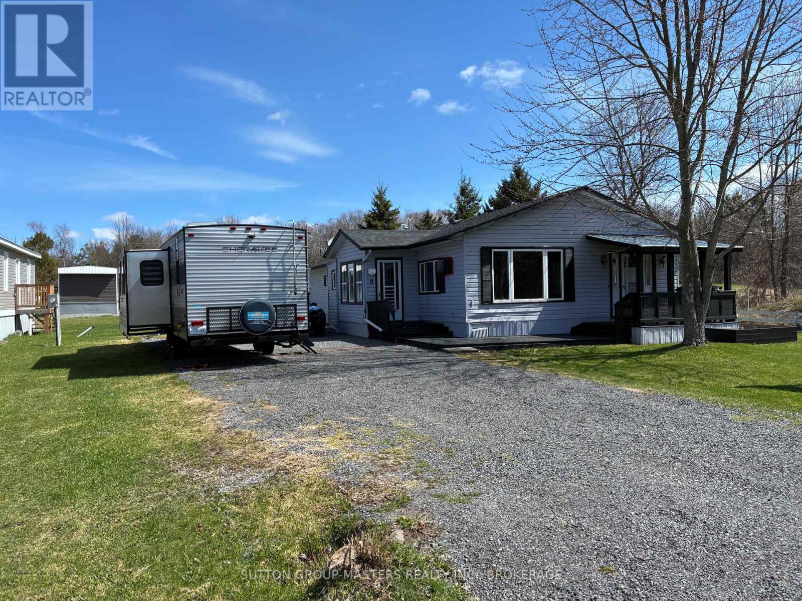 9 Patterson Boulevard, Rideau Lakes, Ontario  K0G 1E0 - Photo 2 - X12927384