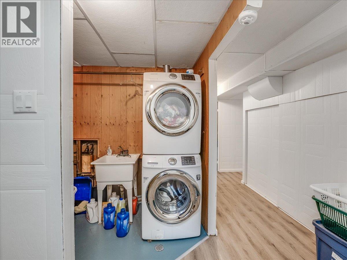 1500 3b Hwy, Fruitvale, British Columbia  V0G 1L1 - Photo 36 - 10384129