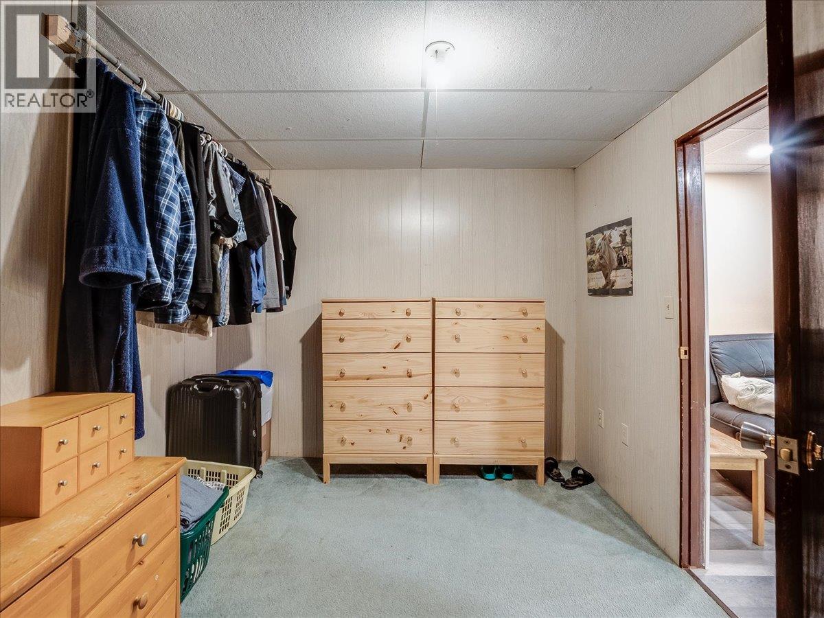 1500 3b Hwy, Fruitvale, British Columbia  V0G 1L1 - Photo 42 - 10384129