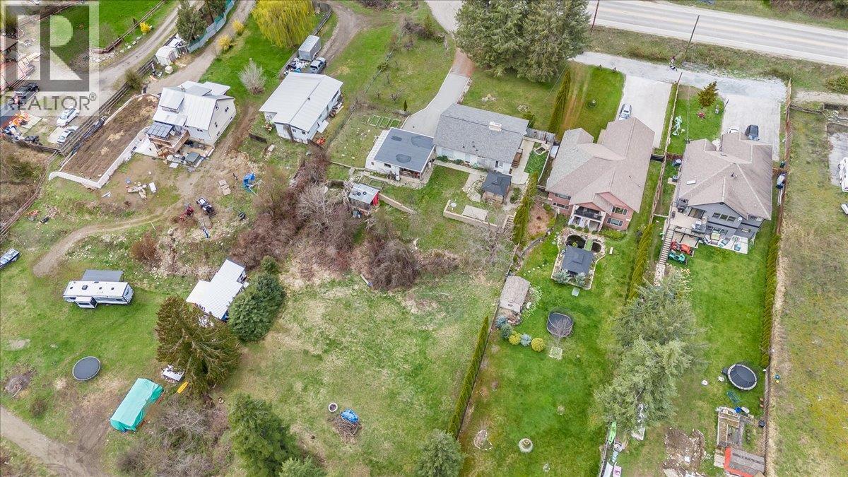 1500 3b Hwy, Fruitvale, British Columbia  V0G 1L1 - Photo 53 - 10384129