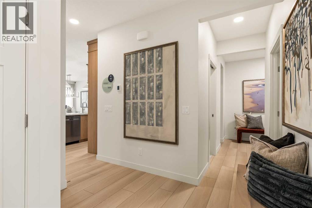 103 Silver Spruce Grove, Calgary, Alberta  T2X 5M1 - Photo 3 - A2302713