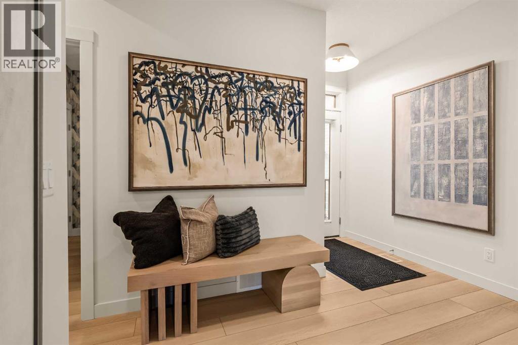 103 Silver Spruce Grove, Calgary, Alberta  T2X 5M1 - Photo 4 - A2302713