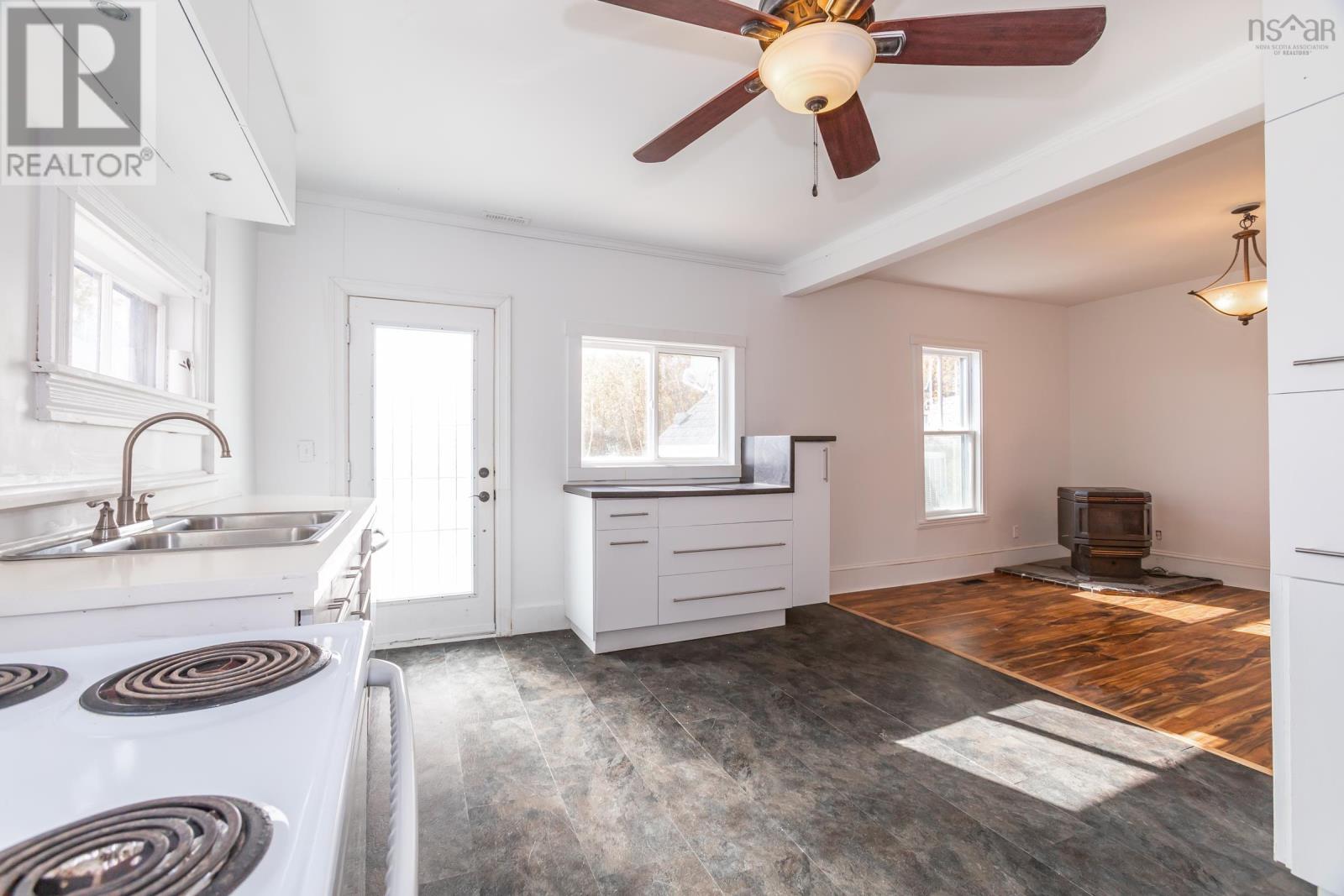 771 Highway 10, Springfield, Nova Scotia  B0R 1H0 - Photo 2 - 202526759