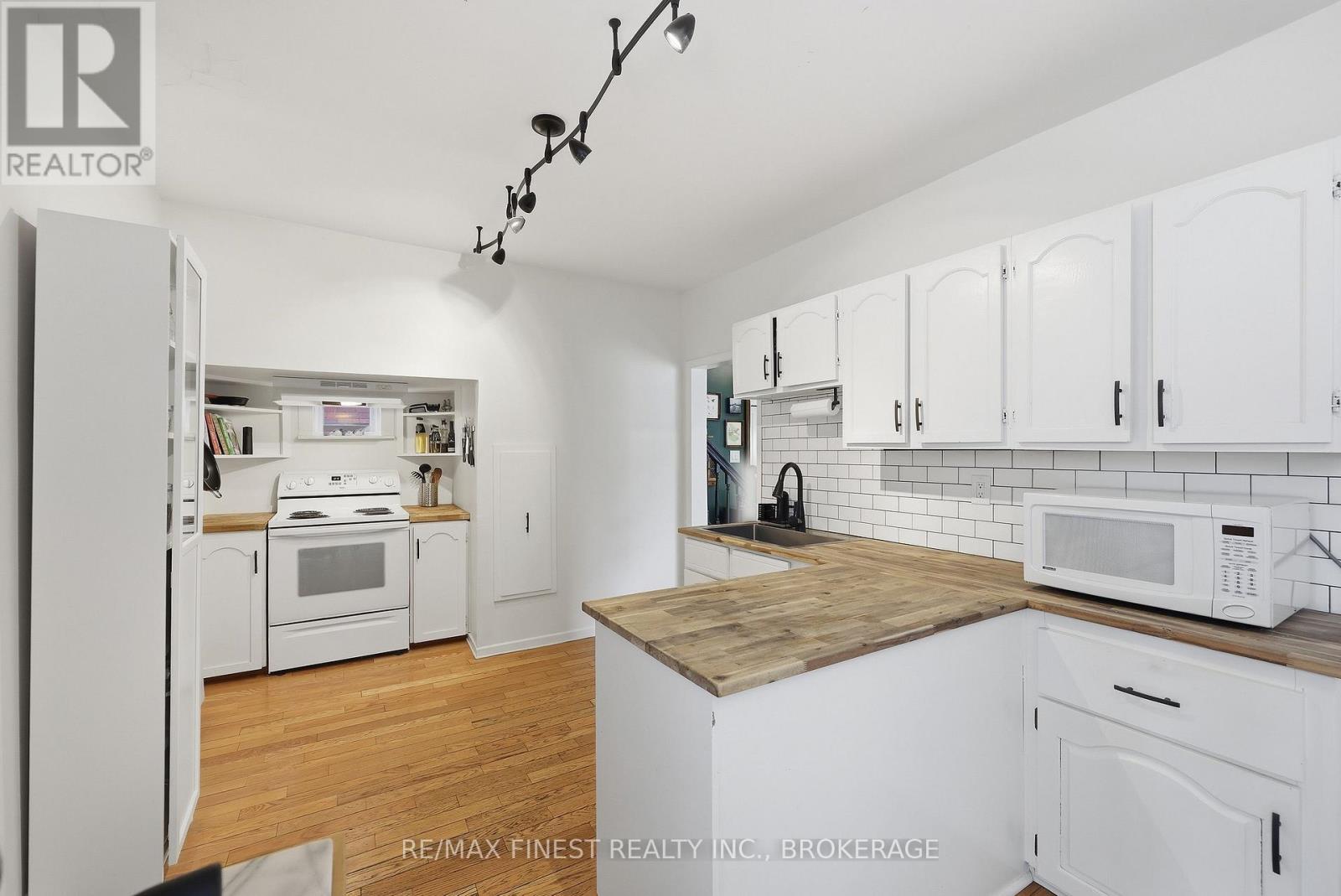 137 Stephen Street, Kingston, Ontario  K7K 2C6 - Photo 8 - X13021256