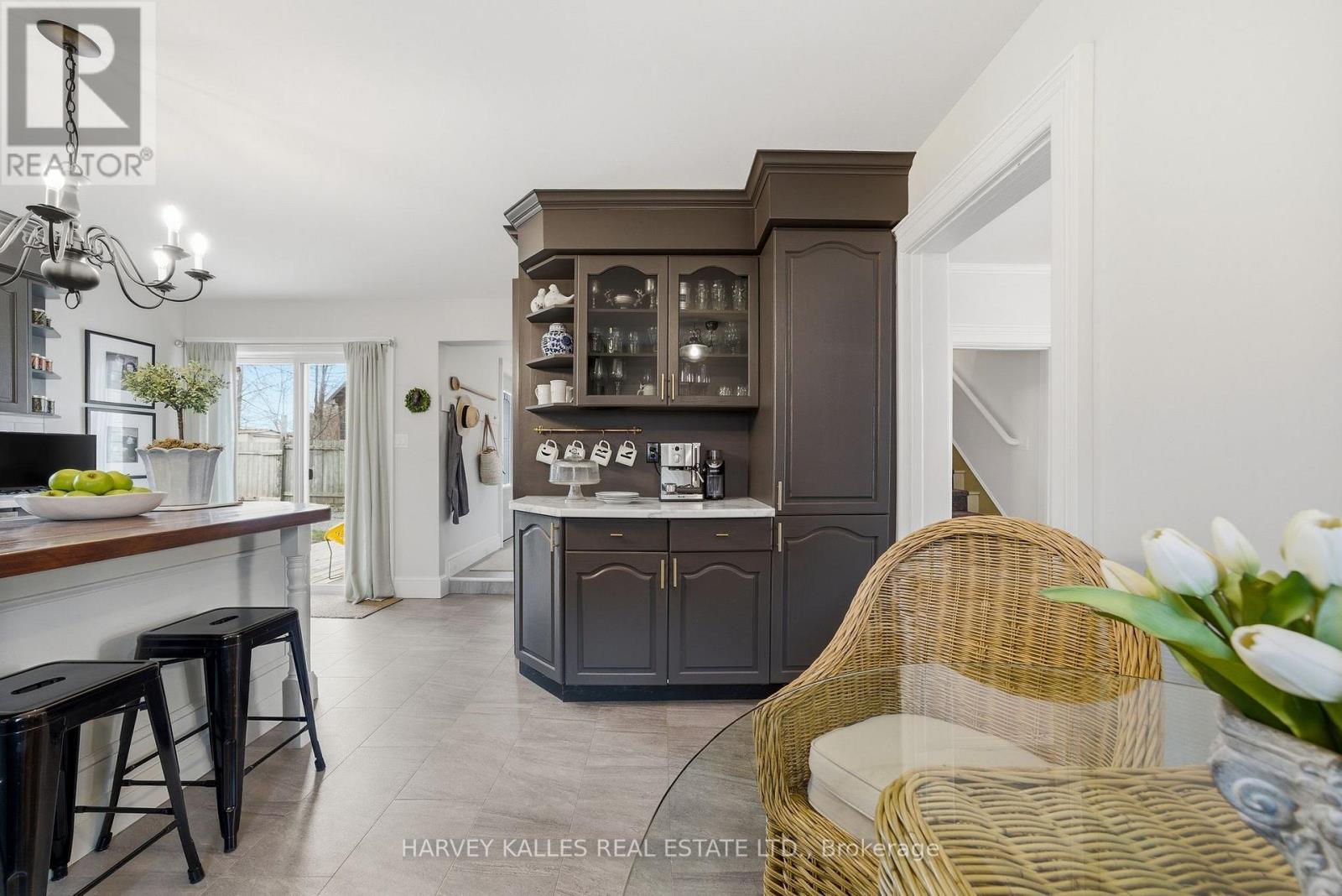 264 Main Street, Prince Edward County, Ontario  K0K 1G0 - Photo 17 - X13021222