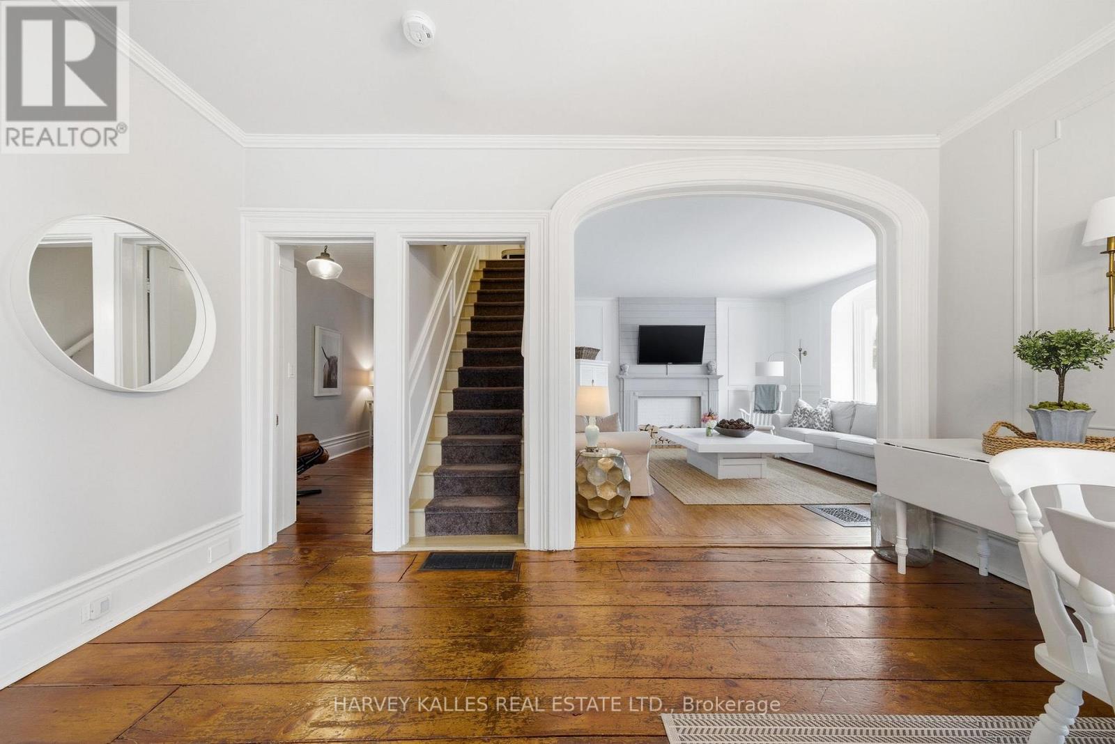 264 Main Street, Prince Edward County, Ontario  K0K 1G0 - Photo 8 - X13021222