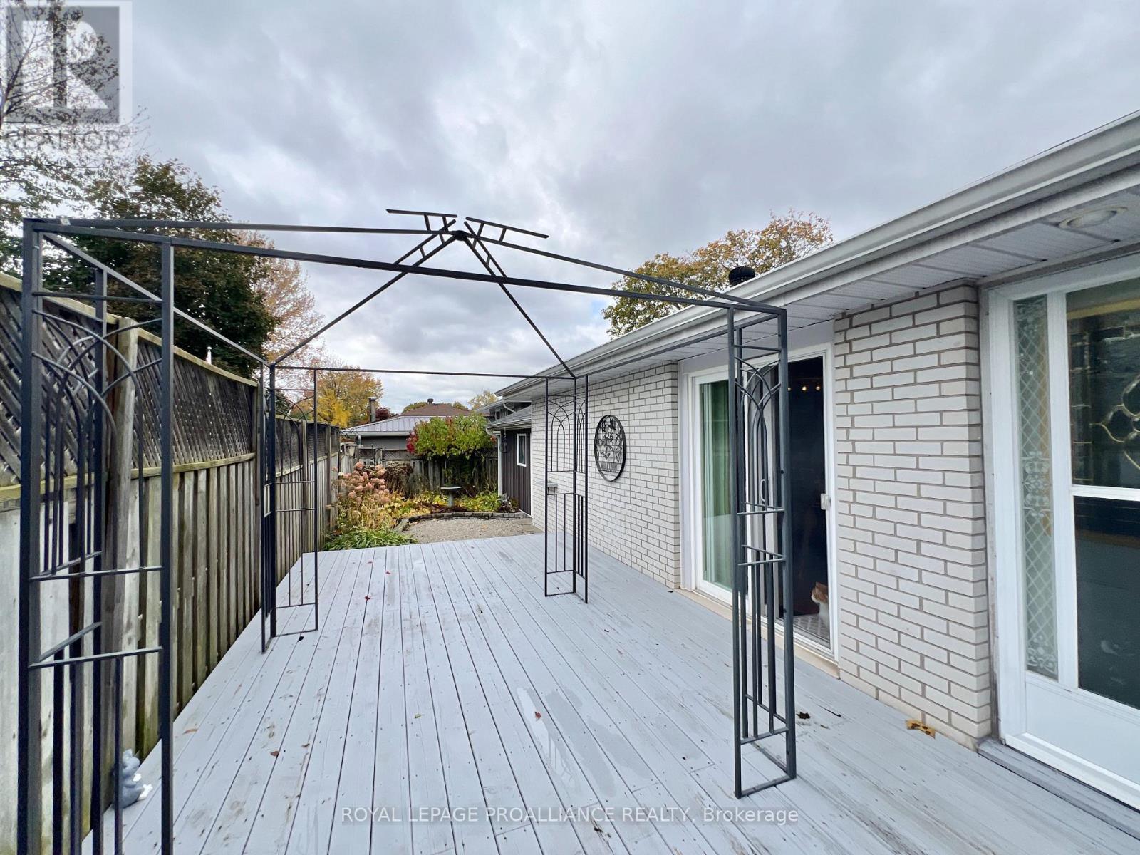 11 Stavebank Road, Belleville, Ontario  K8P 2N7 - Photo 20 - X13021346