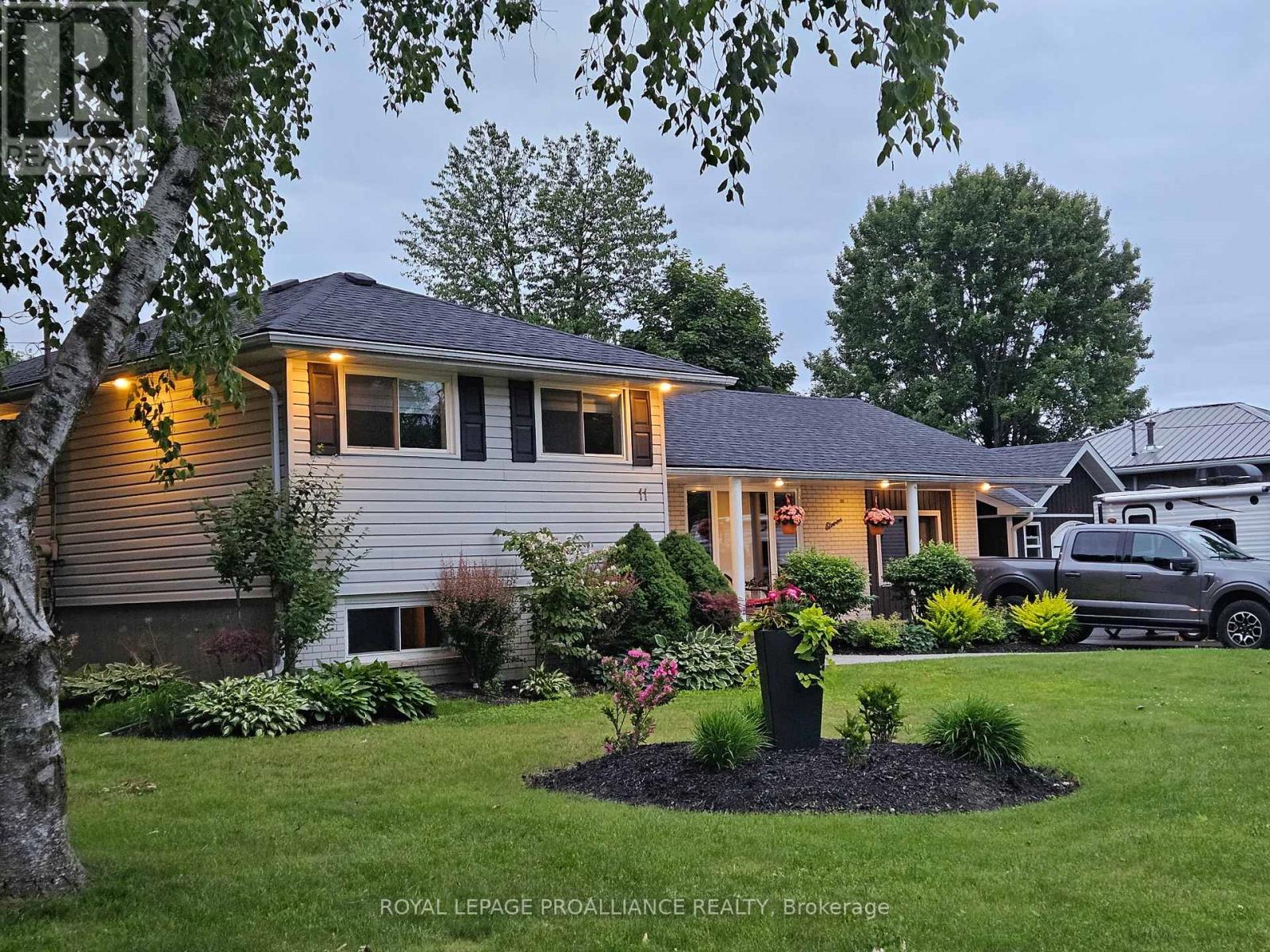 11 Stavebank Road, Belleville, Ontario  K8P 2N7 - Photo 27 - X13021346