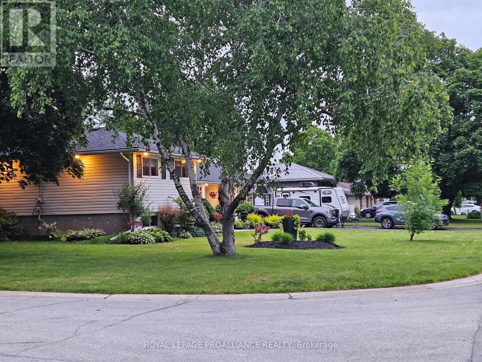 11 Stavebank Road, Belleville, Ontario  K8P 2N7 - Photo 28 - X13021346