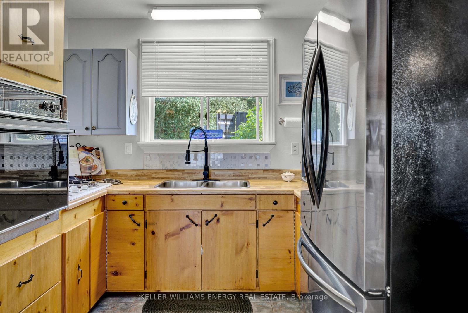 102 Bishop Lane, Prince Edward County (Sophiasburg Ward), Ontario  K0K 1A0 - Photo 5 - X13021460