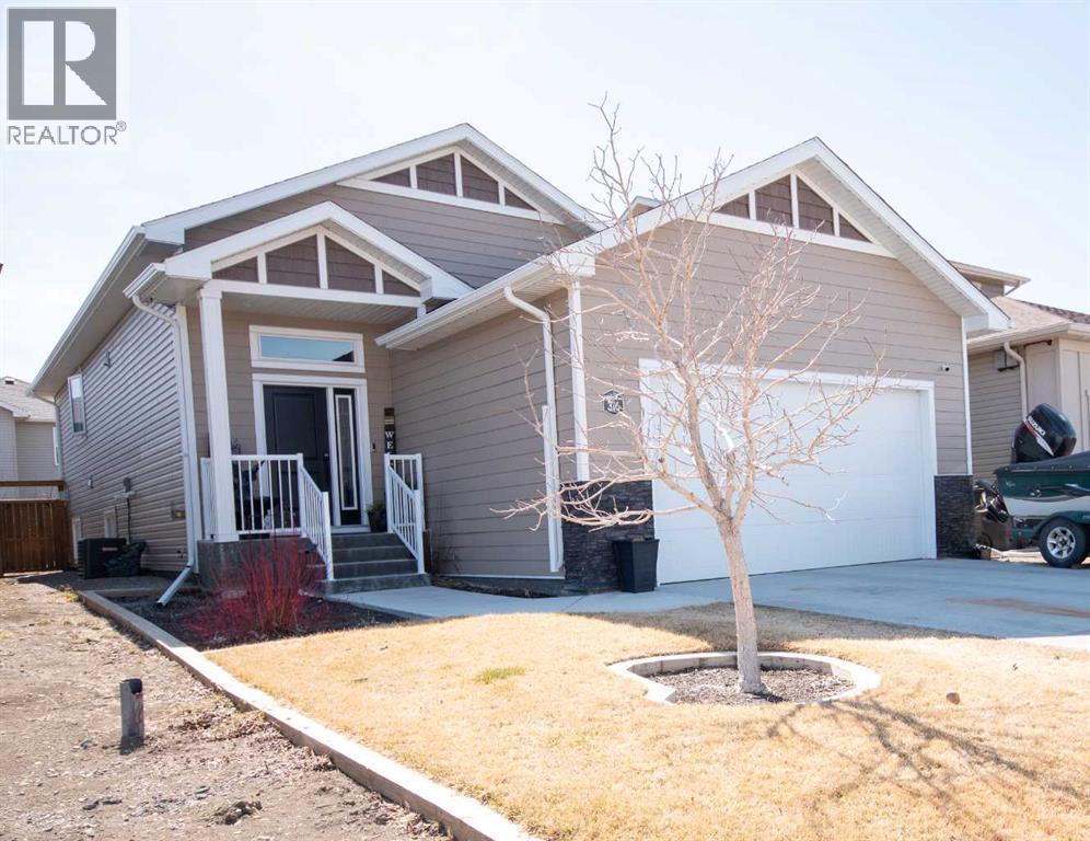 316 Greenwood Place, Coalhurst, Alberta