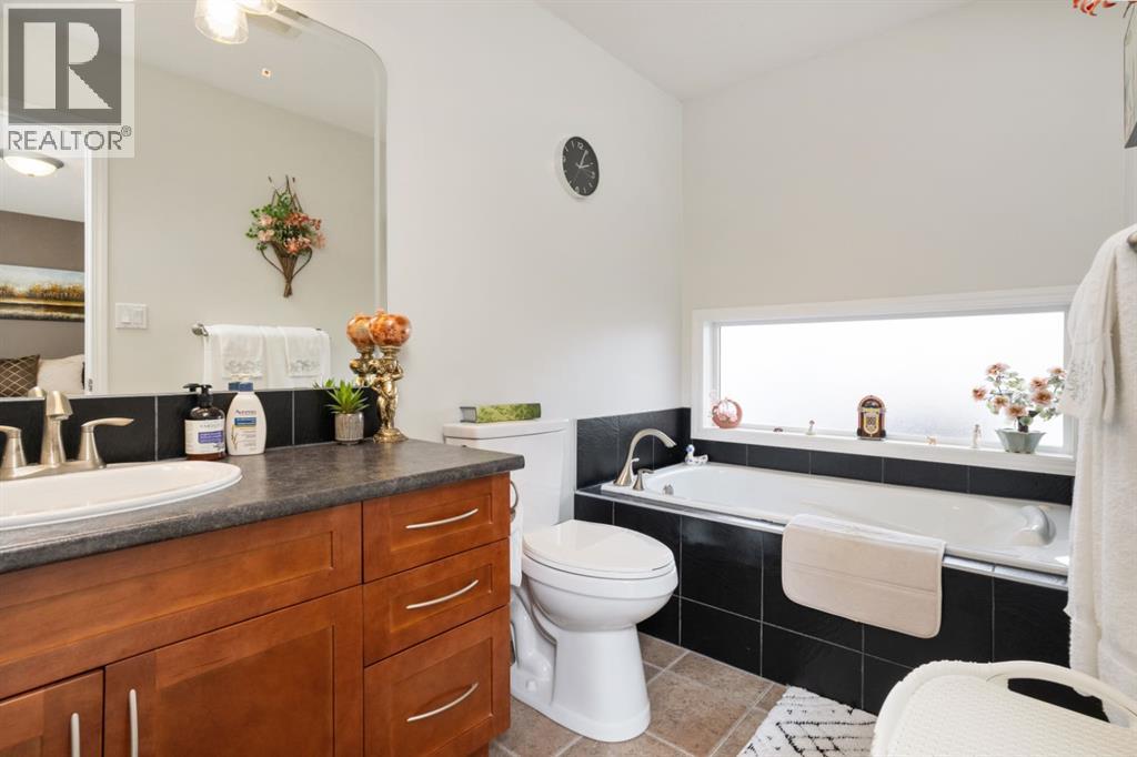 5021 58 Street, Daysland, Alberta  T0B 1A0 - Photo 11 - A2288642