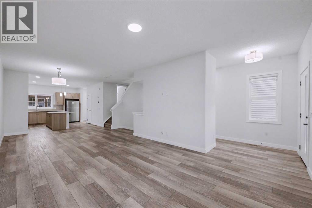 526 Wolf Willow Boulevard SE, Calgary, Alberta  T2X 5P7 - Photo 9 - A2278771