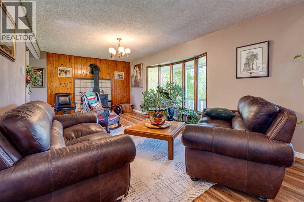 37533 Range Road 241, Rural Red Deer County, Alberta  T0M 0V0 - Photo 6 - A2300935