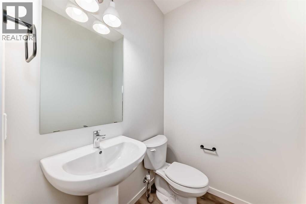 54 Bartlett Row SE, Calgary, Alberta  T3S 0P1 - Photo 18 - A2288207