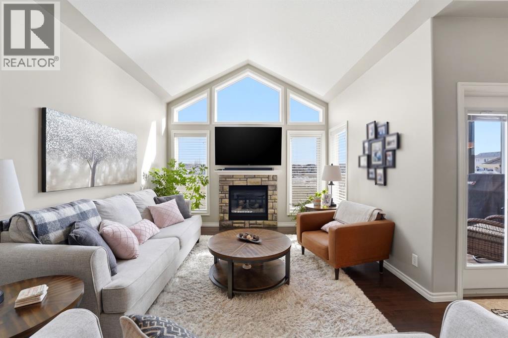 152 Vincent Close, Red Deer, Alberta  T4R 0H8 - Photo 3 - A2303181