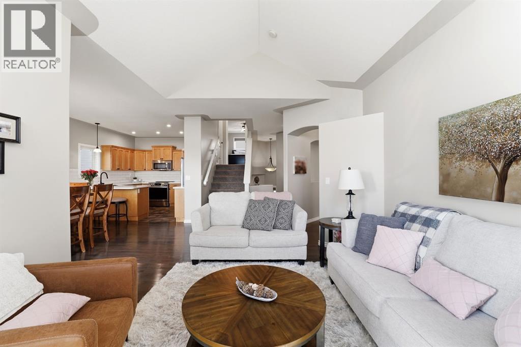 152 Vincent Close, Red Deer, Alberta  T4R 0H8 - Photo 5 - A2303181