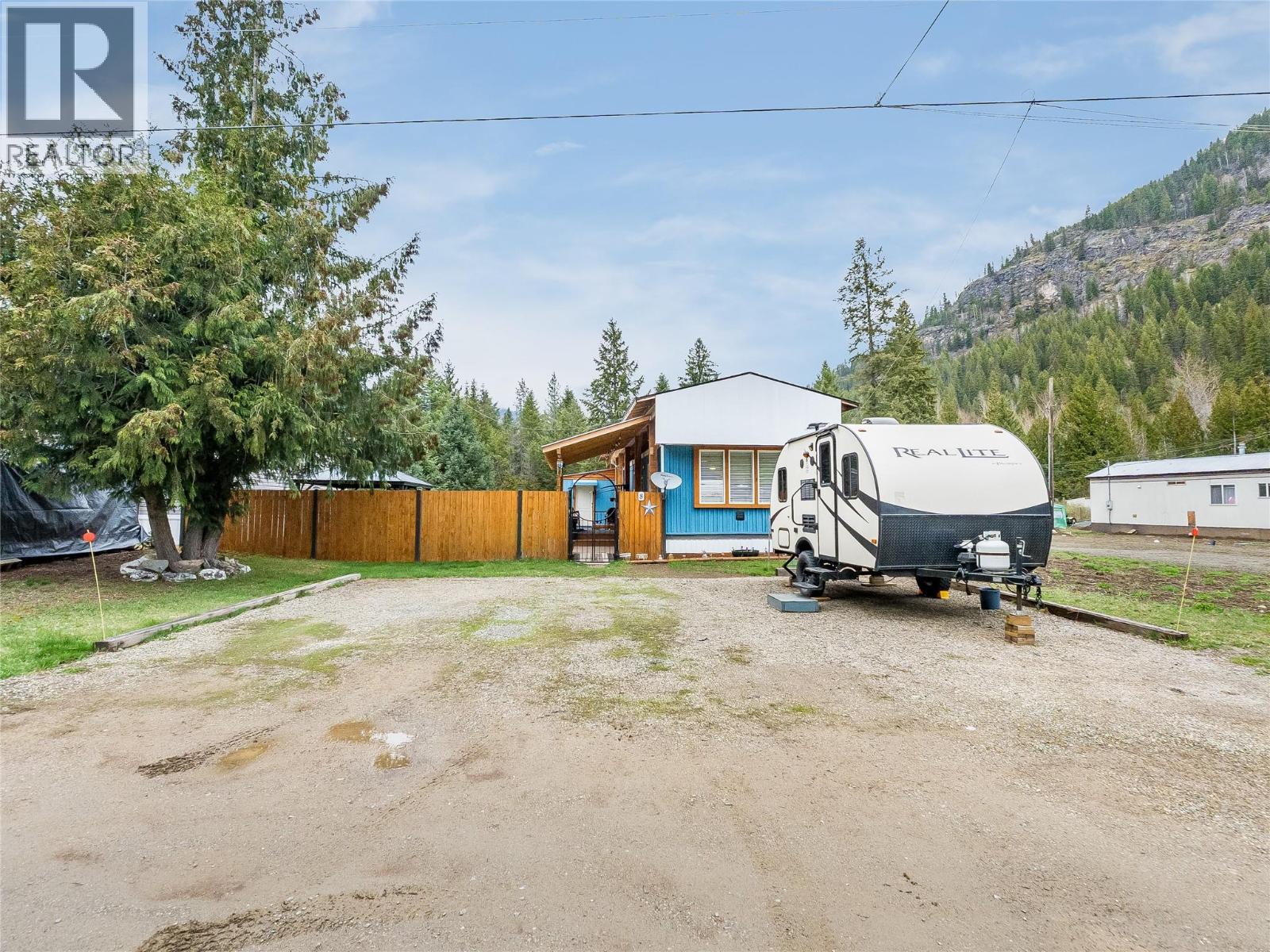 916 Airport Road Unit# 8, Salmo, British Columbia  V0G 1Z0 - Photo 41 - 10383546