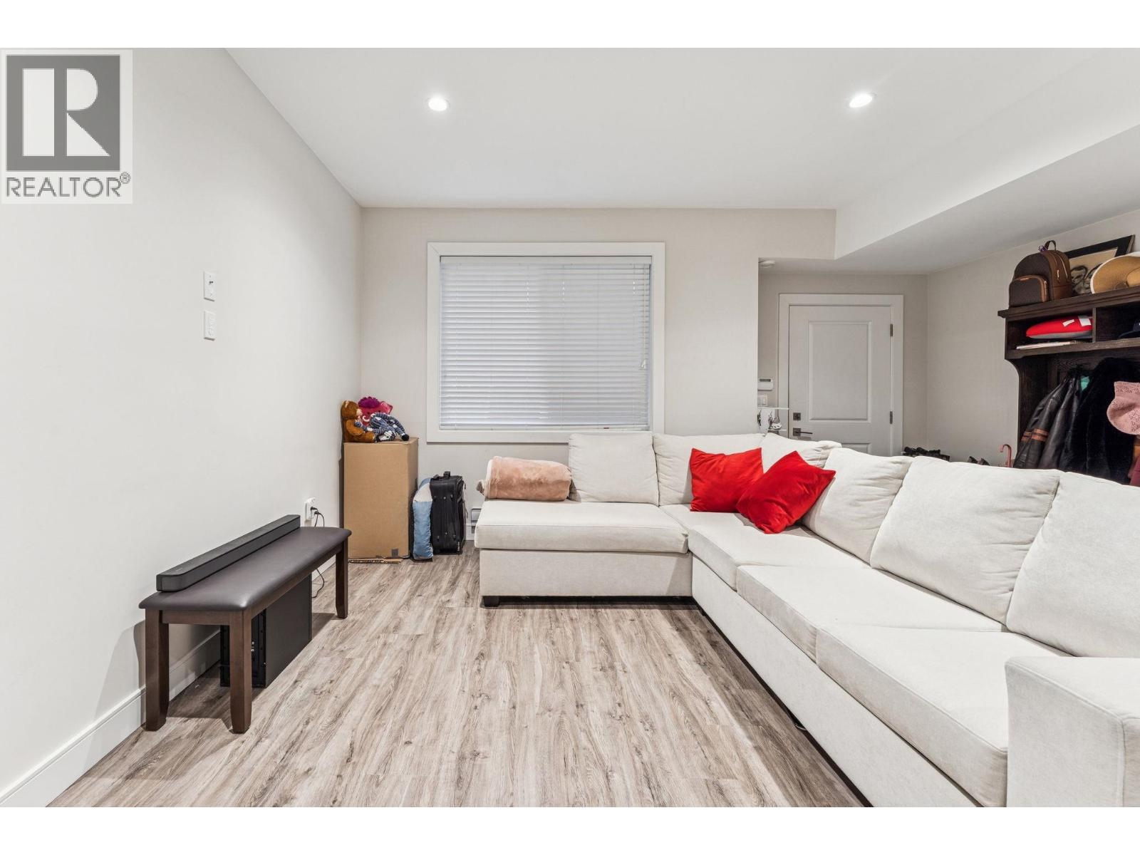 23376 124 Avenue, Maple Ridge, British Columbia  V2X 4K4 - Photo 30 - R3079163