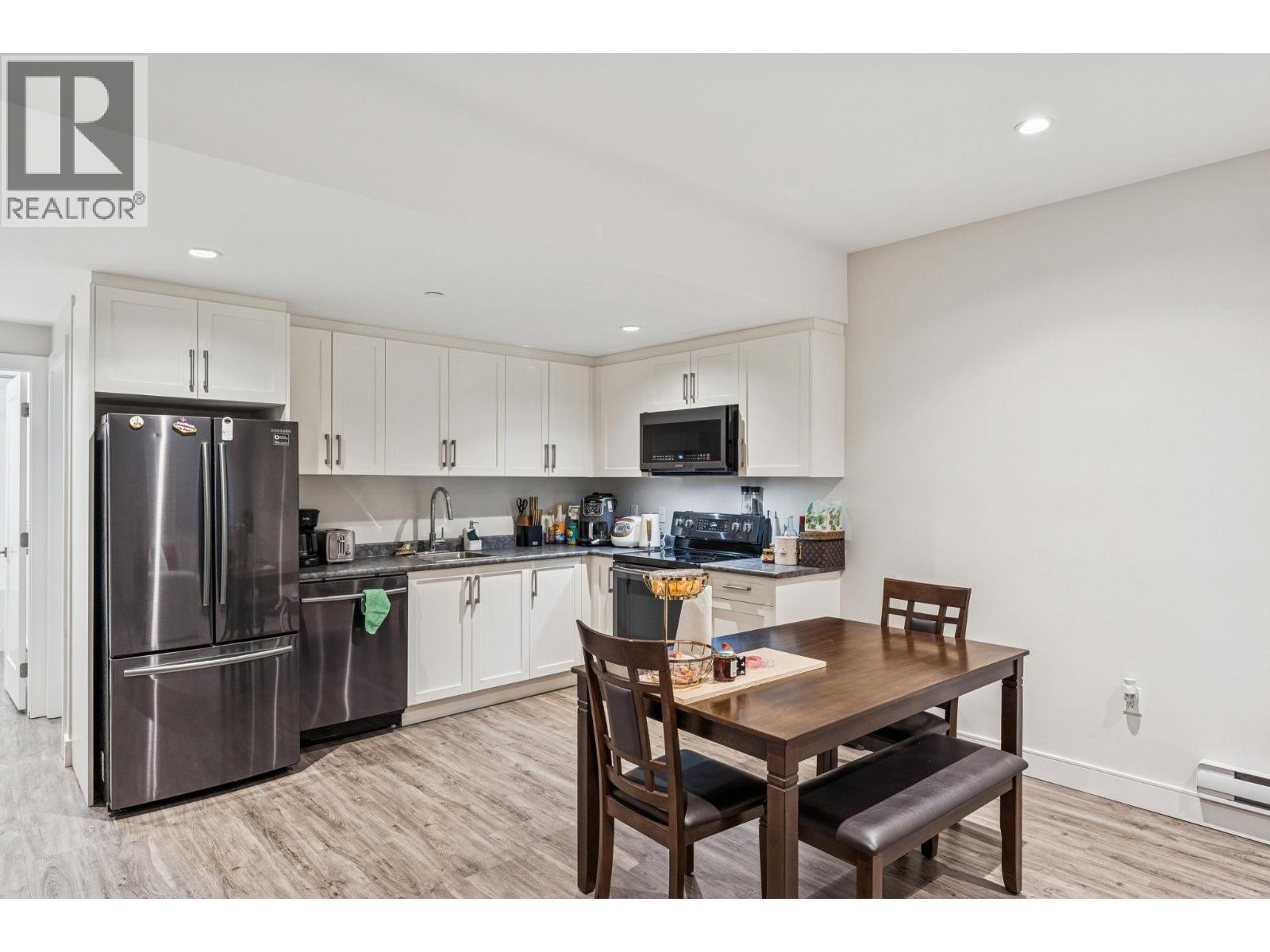 23376 124 Avenue, Maple Ridge, British Columbia  V2X 4K4 - Photo 33 - R3079163