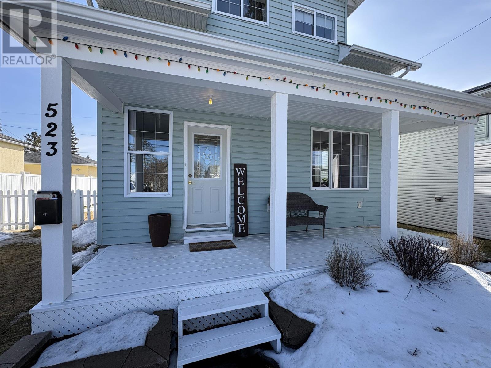 523 First St E, Fort Frances, Ontario  P9A 1L2 - Photo 2 - TB2600521