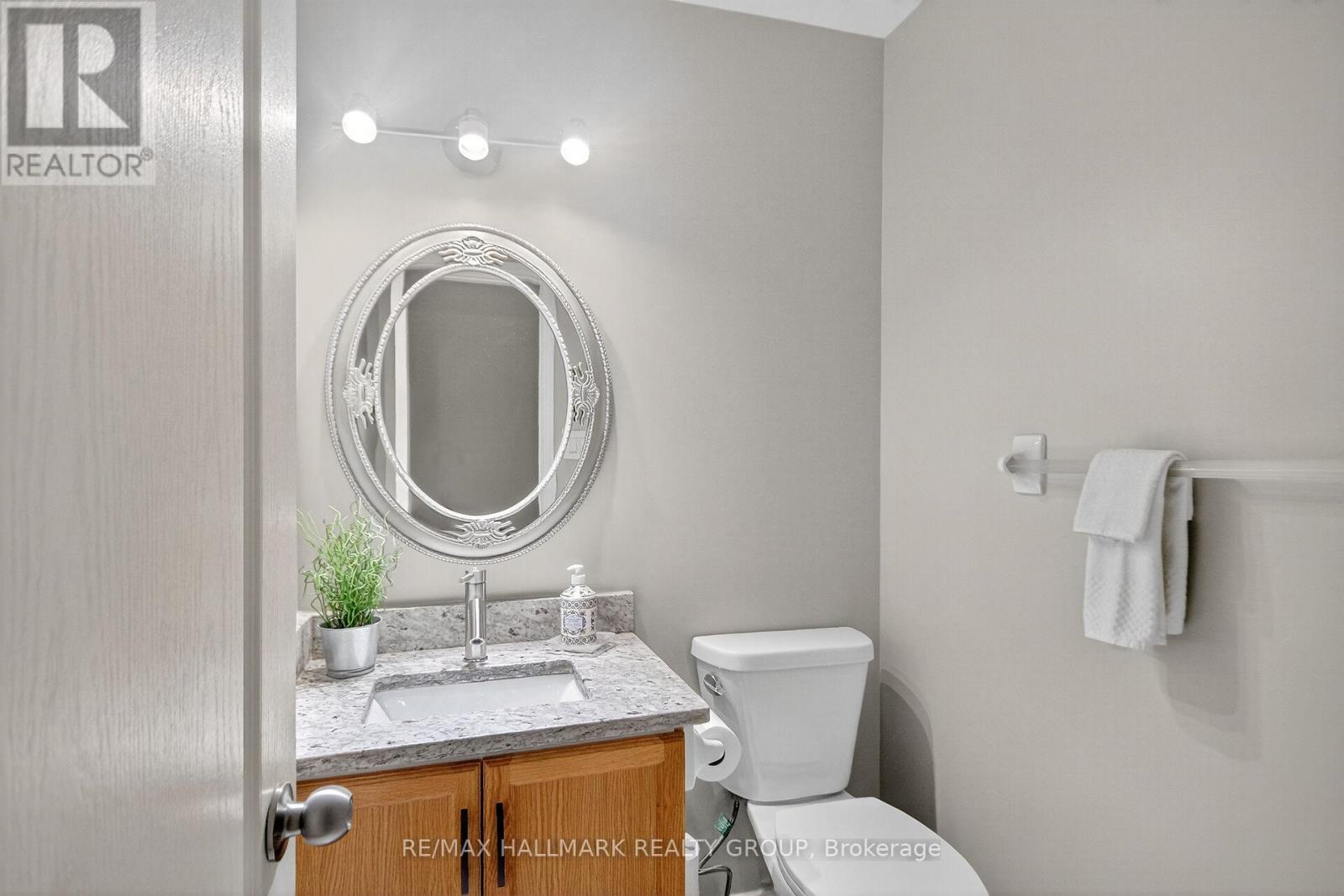 110 Hunter's Glen Crescent, Ottawa, Ontario  K1T 3R1 - Photo 6 - X13021228