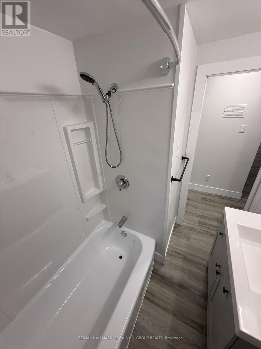 3 - 280 Blake Boulevard, Ottawa, Ontario  K1L 6L7 - Photo 14 - X13021248