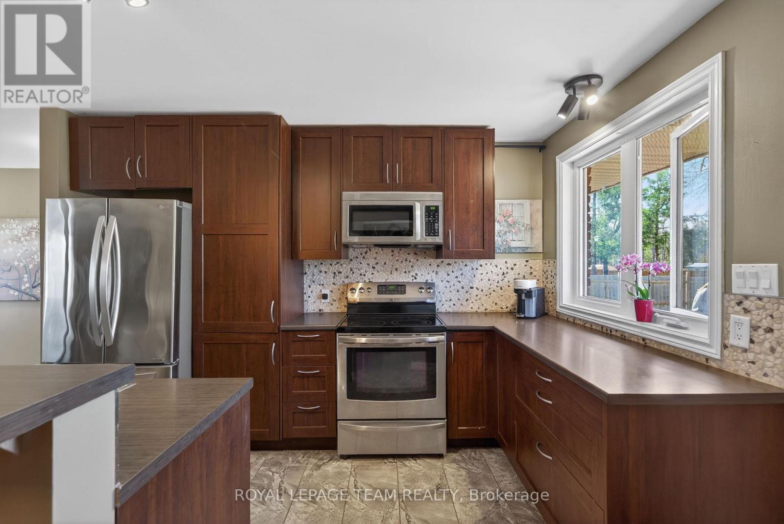 105 Fortune Street, Ottawa, Ontario  K0A 2Z0 - Photo 14 - X13021348