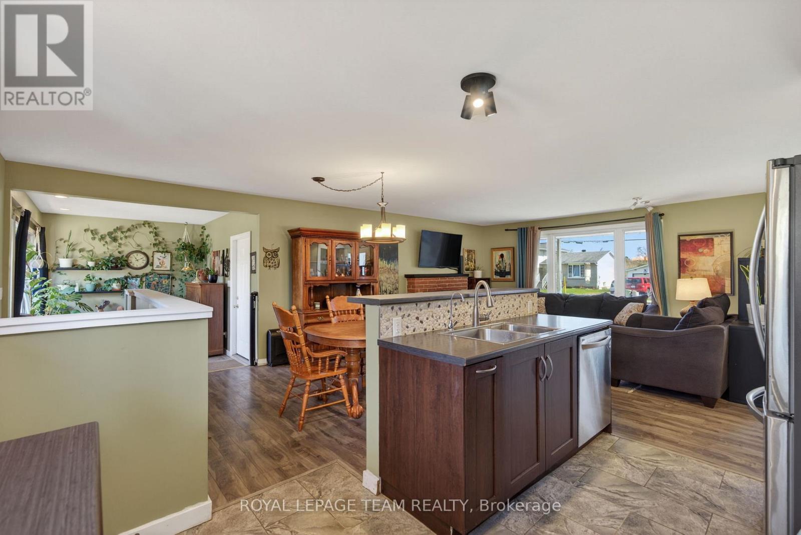 105 Fortune Street, Ottawa, Ontario  K0A 2Z0 - Photo 16 - X13021348