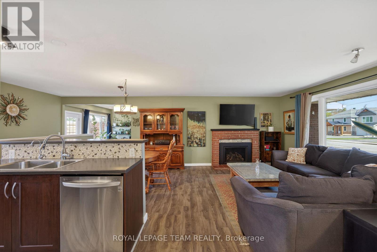 105 Fortune Street, Ottawa, Ontario  K0A 2Z0 - Photo 18 - X13021348