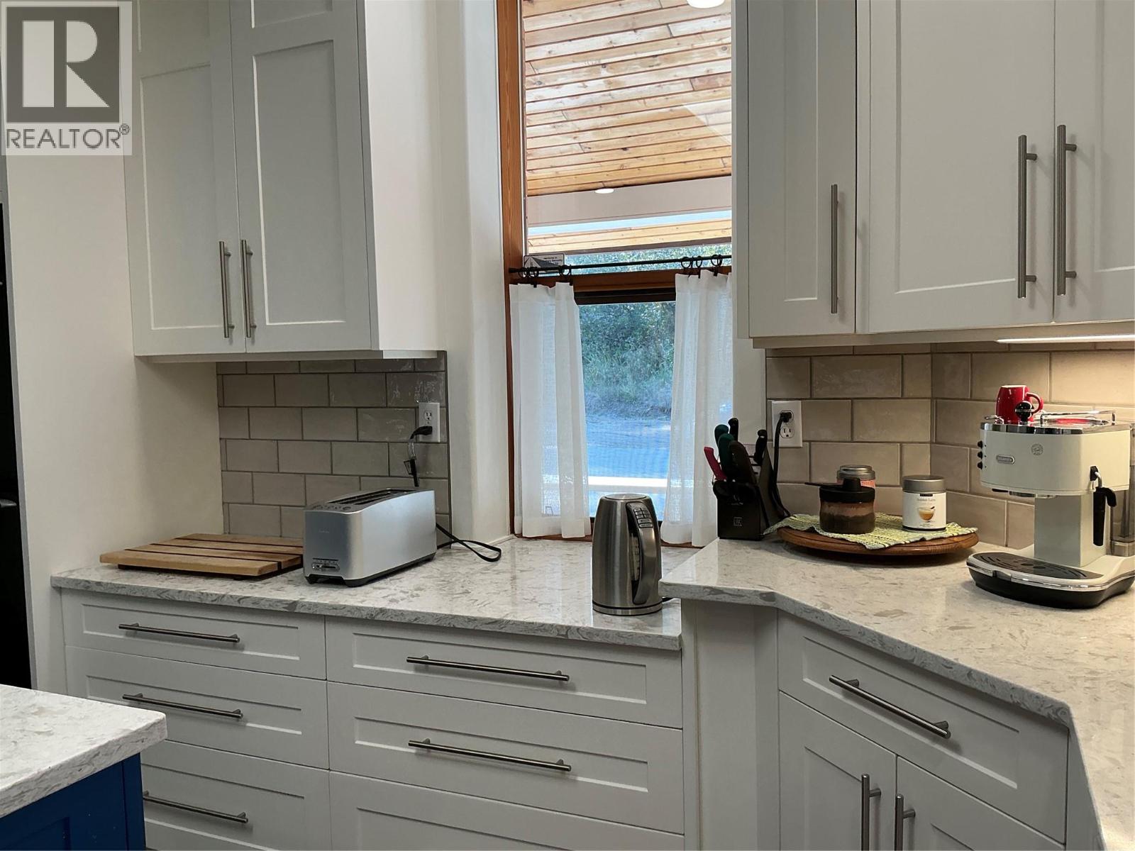 3450 Hardy Mountain Road, Grand Forks, British Columbia  V0H 1H2 - Photo 15 - 10361869