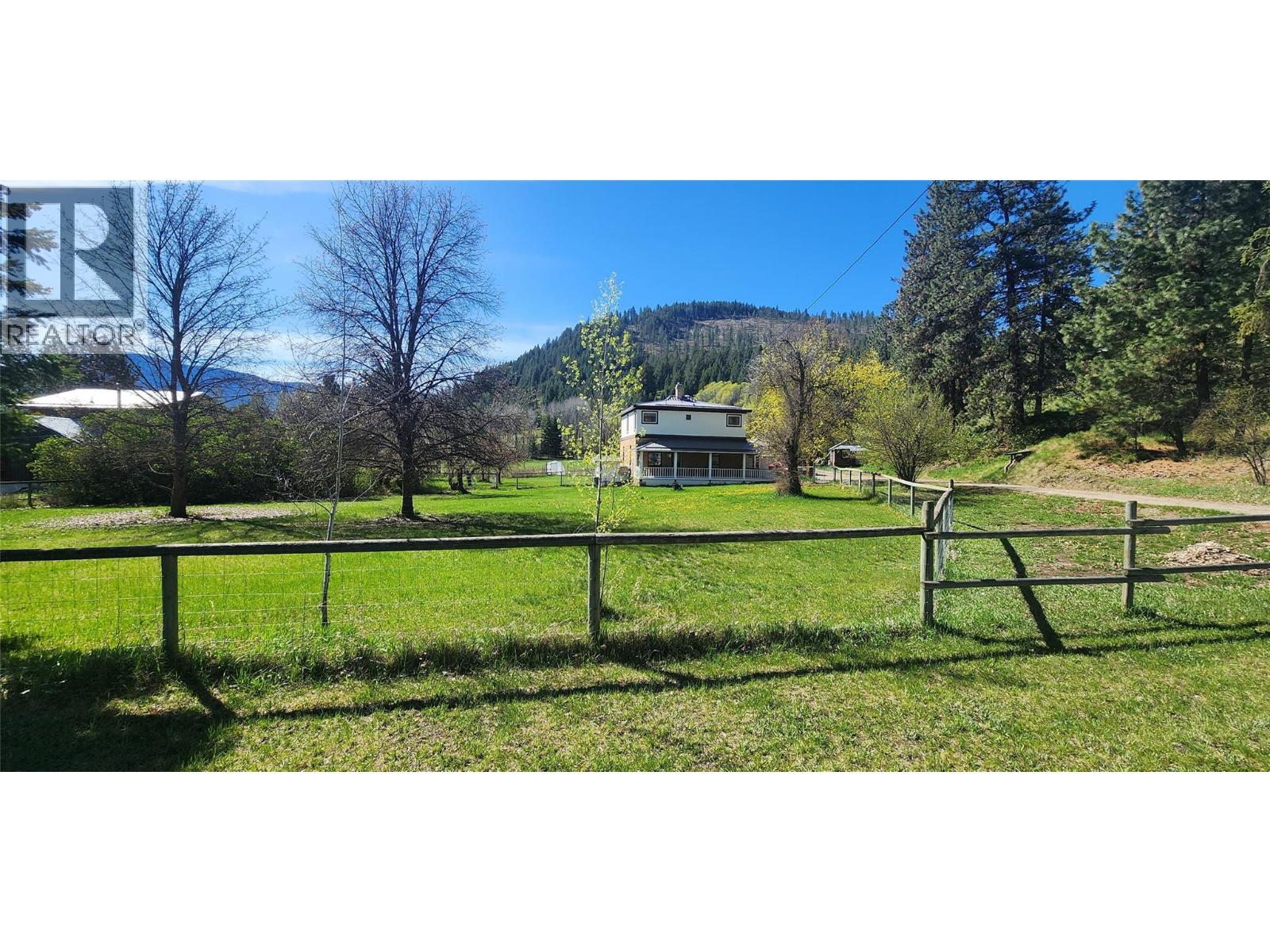 3450 Hardy Mountain Road, Grand Forks, British Columbia  V0H 1H2 - Photo 1 - 10361869