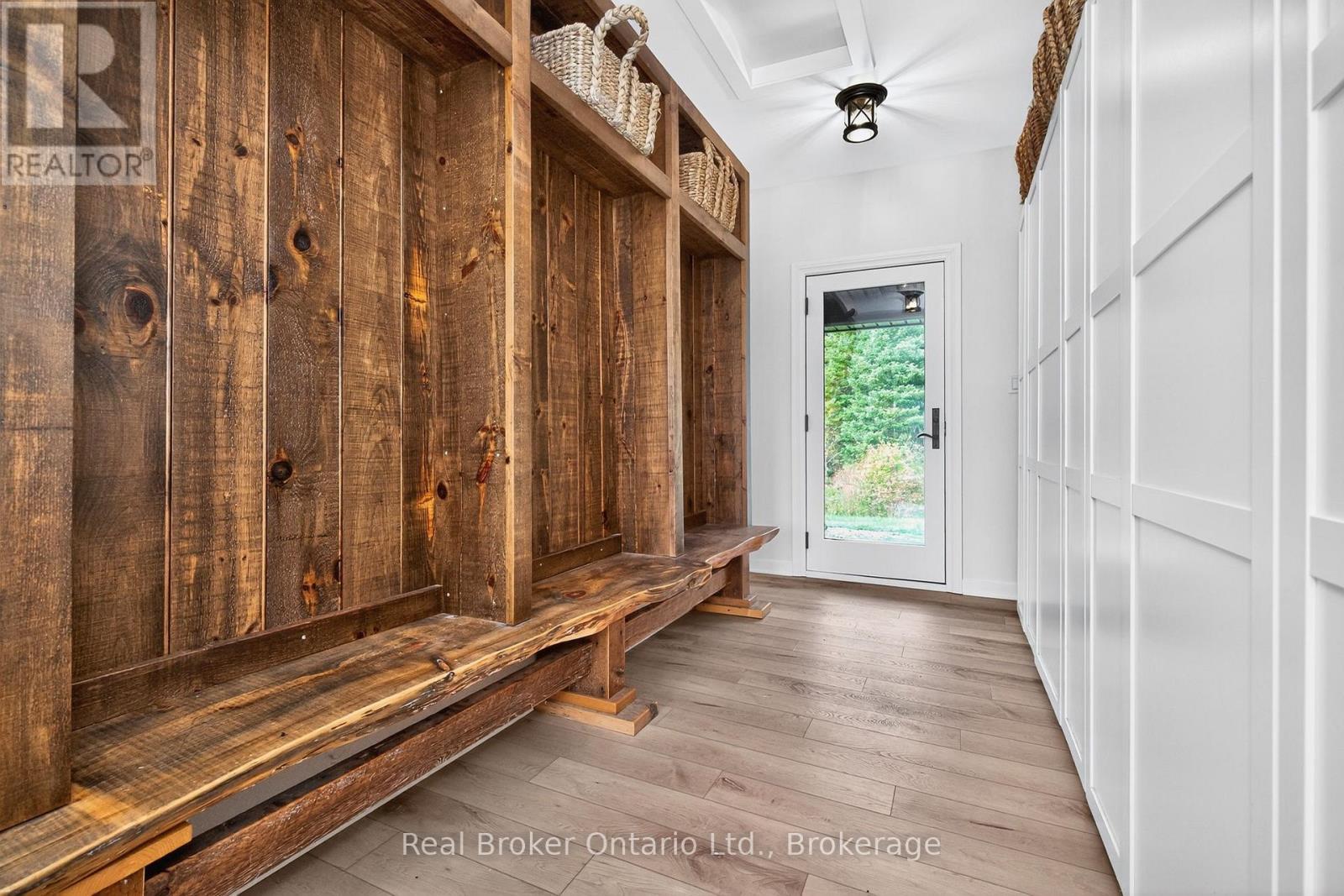 1076 Beaver Lane, Springwater, Ontario  L9X 0M1 - Photo 30 - S12812568