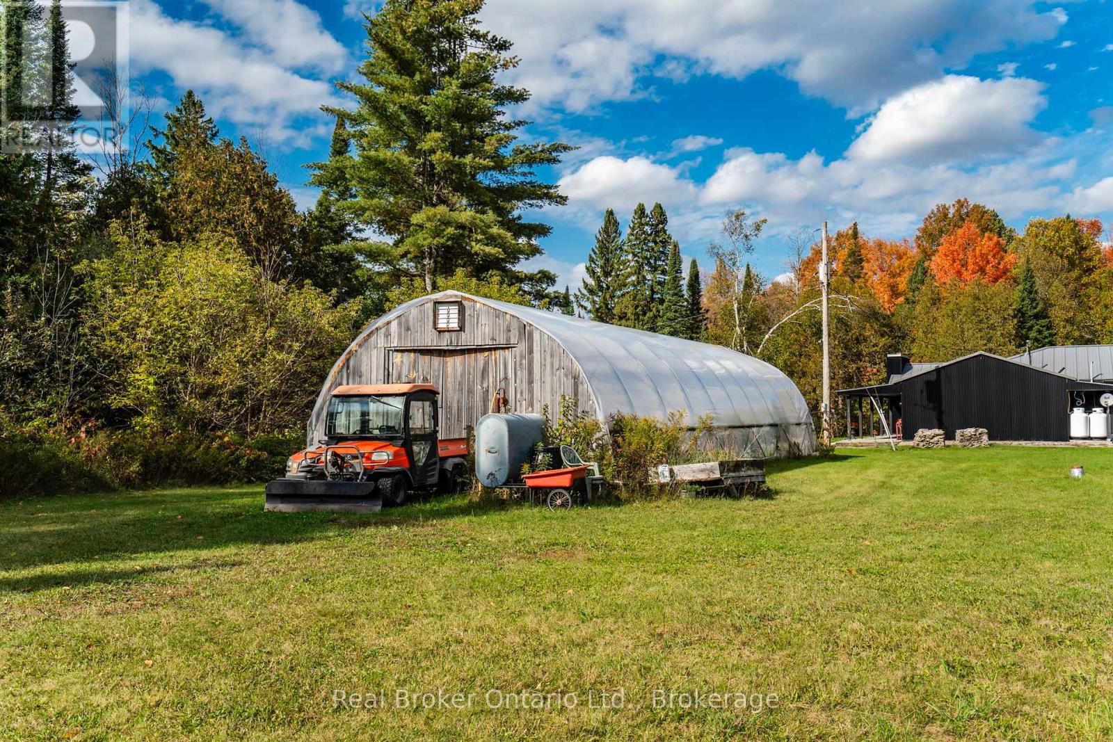 1076 Beaver Lane, Springwater, Ontario  L9X 0M1 - Photo 38 - S12812568