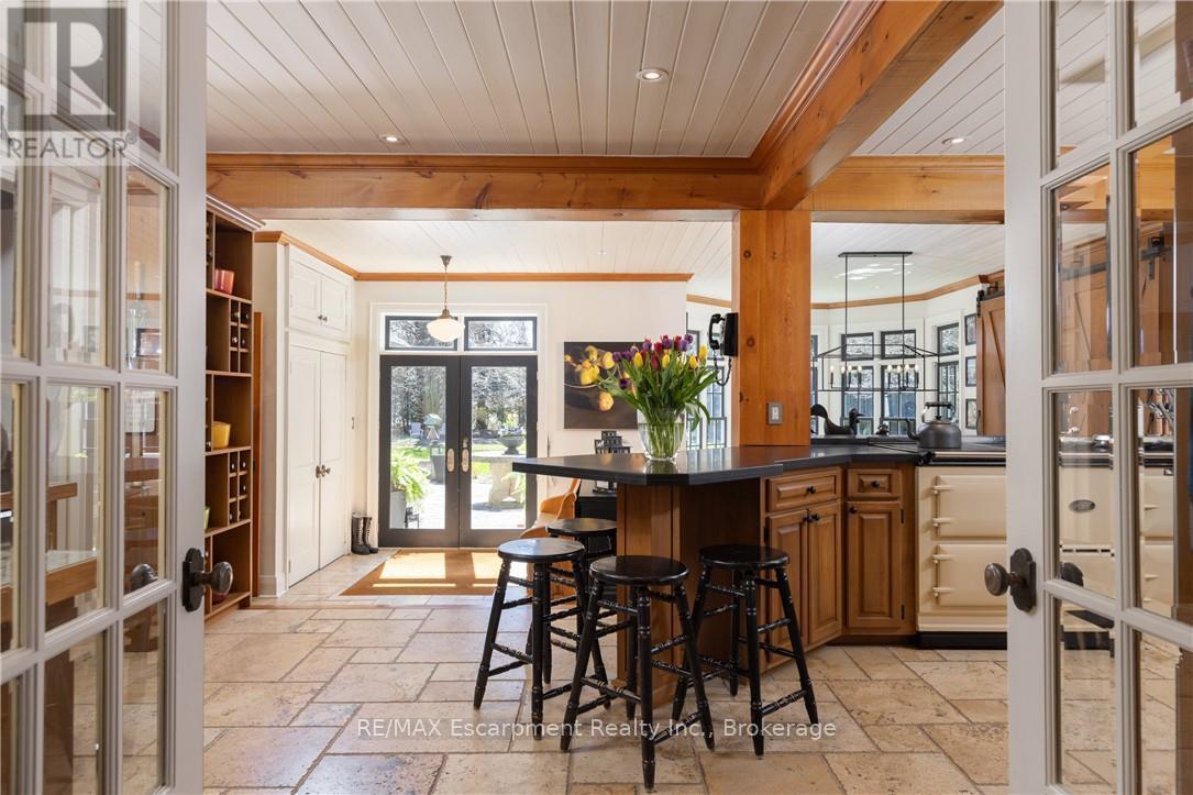 2055 Lakeshore Road E, Oakville, Ontario  L6J 1M4 - Photo 8 - W13021298