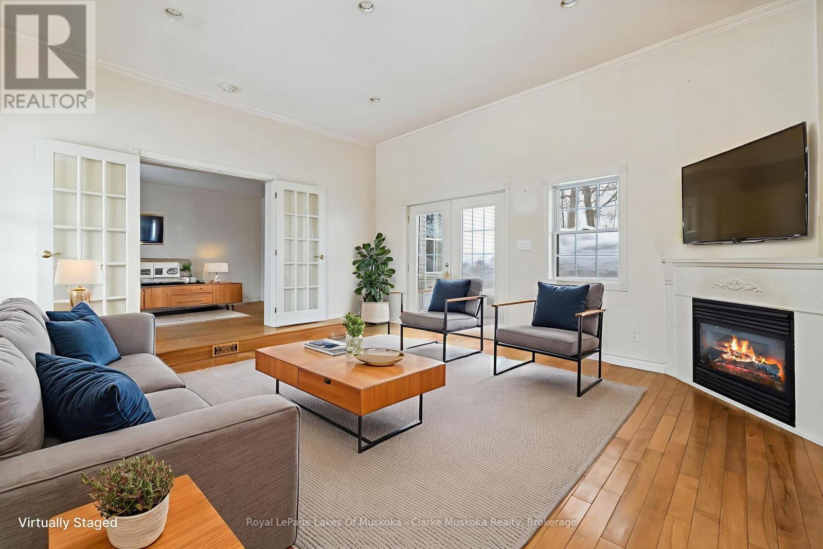 14 Glen Avenue, Parry Sound, Ontario  P2A 2B8 - Photo 8 - X12819532