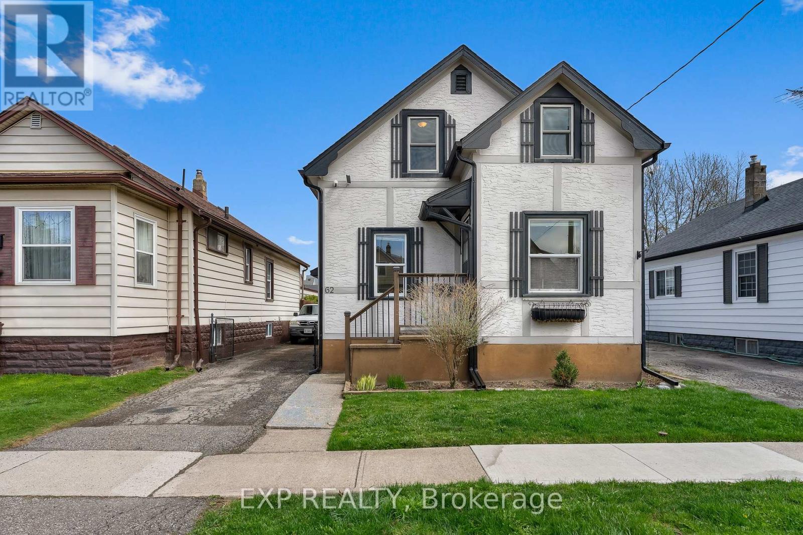 62 Rolls Avenue, St. Catharines, Ontario  L2N 1W1 - Photo 2 - X13021390