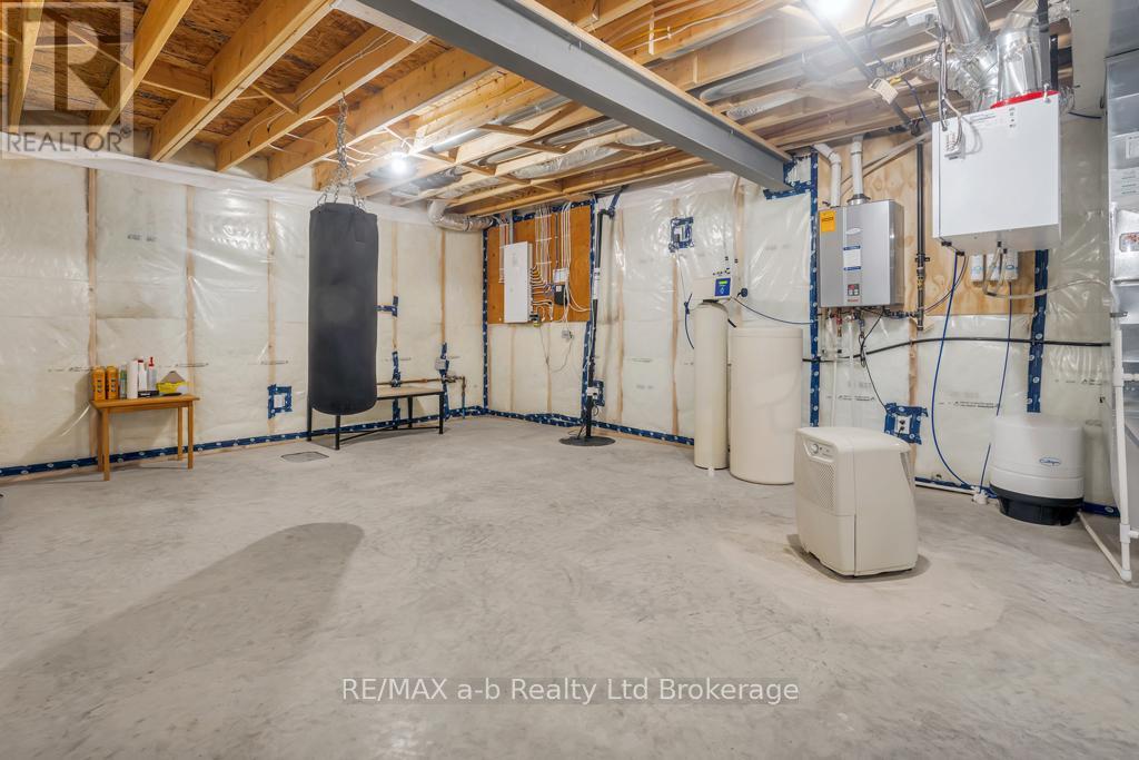 242 Wilson Avenue, Tillsonburg, Ontario  N4G 0H4 - Photo 32 - X13021332