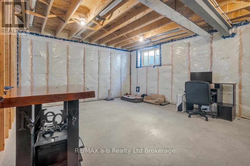 242 Wilson Avenue, Tillsonburg, Ontario  N4G 0H4 - Photo 34 - X13021332