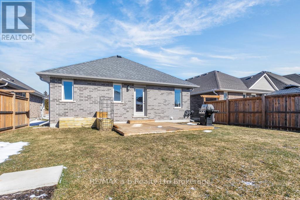 242 Wilson Avenue, Tillsonburg, Ontario  N4G 0H4 - Photo 36 - X13021332