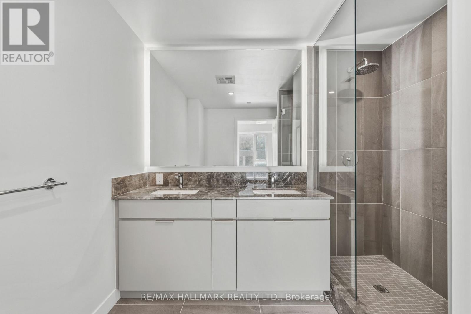 807 - 185 Alberta Avenue, Toronto, Ontario  M6C 0A5 - Photo 14 - C13019386