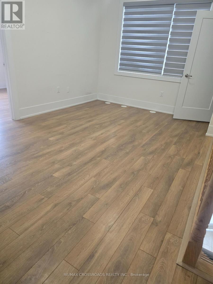 202 Webb (Coach House) Street, Markham, Ontario  L6B 0V5 - Photo 4 - N12997988