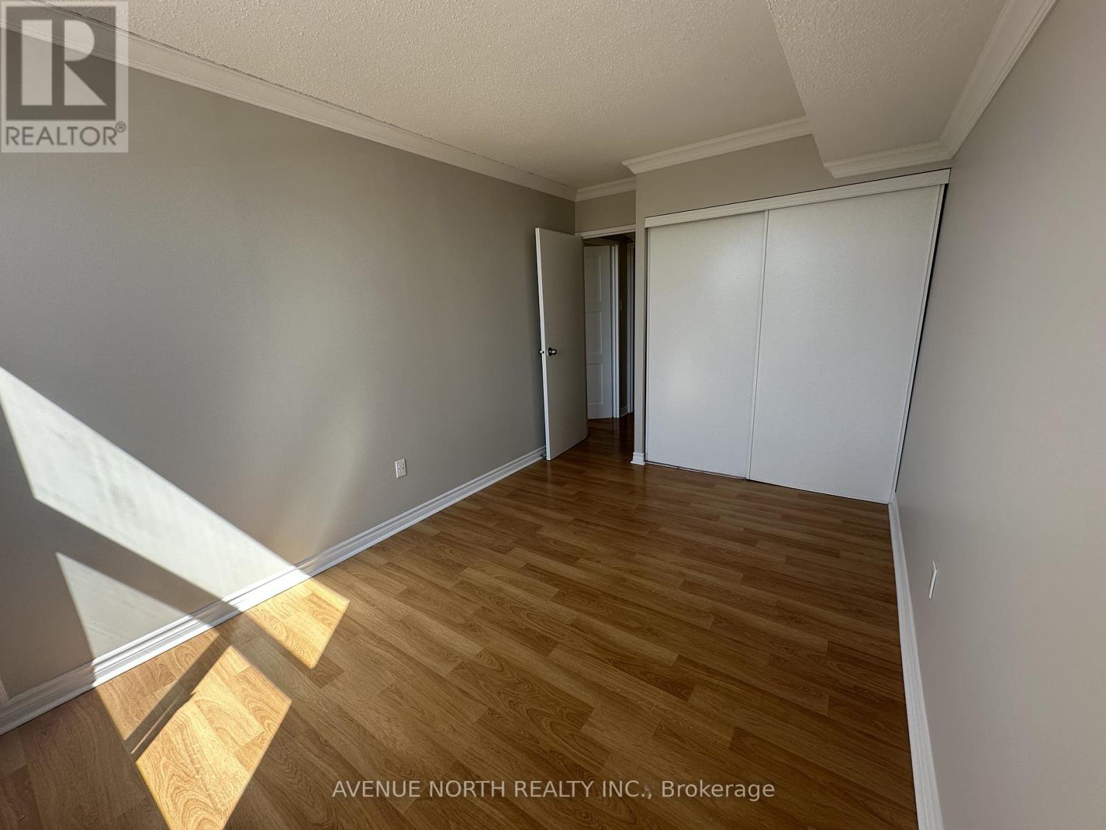 308 - 2759 Carousel Crescent, Ottawa, Ontario  K1T 2N5 - Photo 14 - X12821048